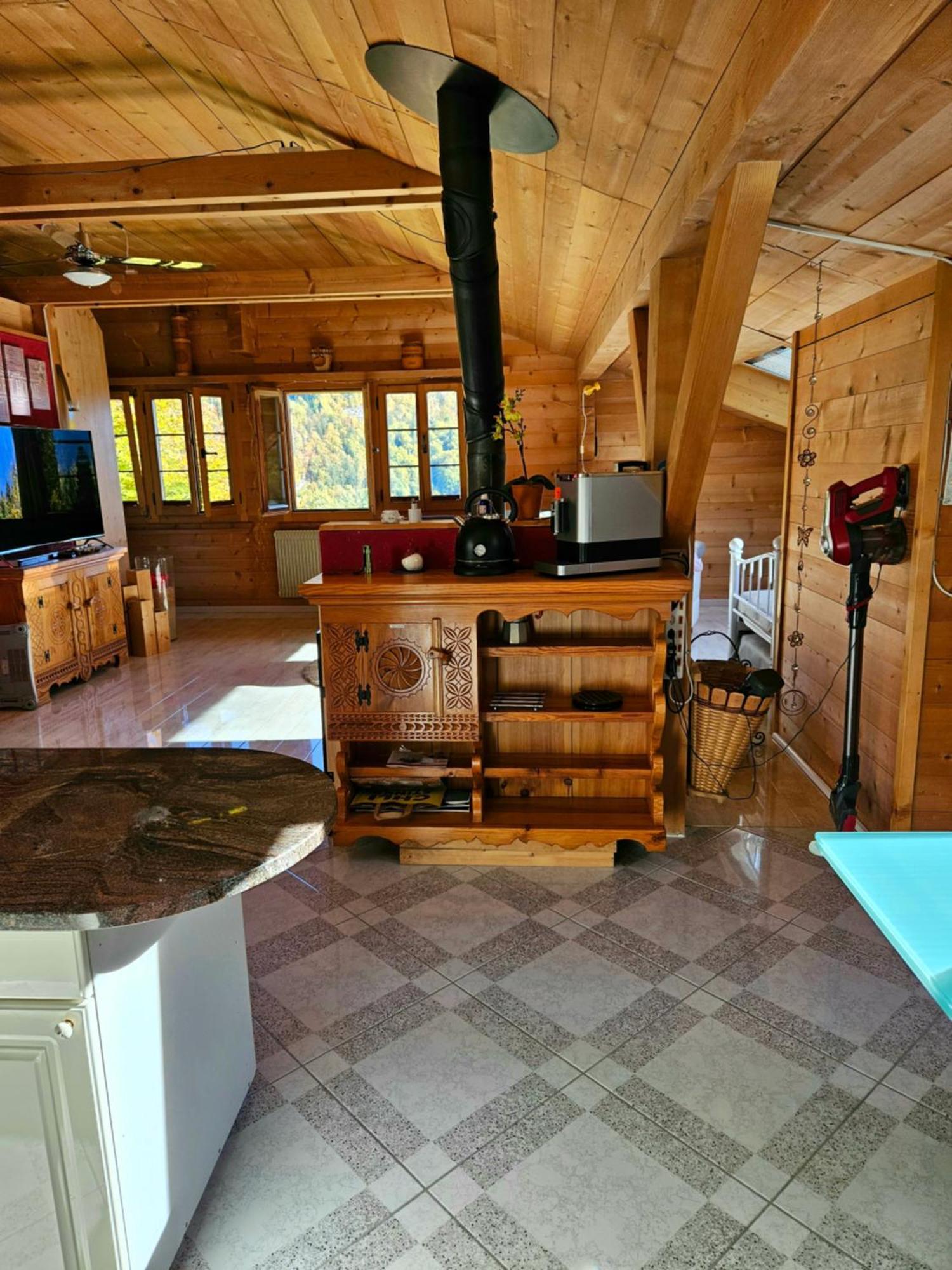 Gemuetliche Fewo Mit Sauna Inmitten Der Berge Meiringen Luaran gambar