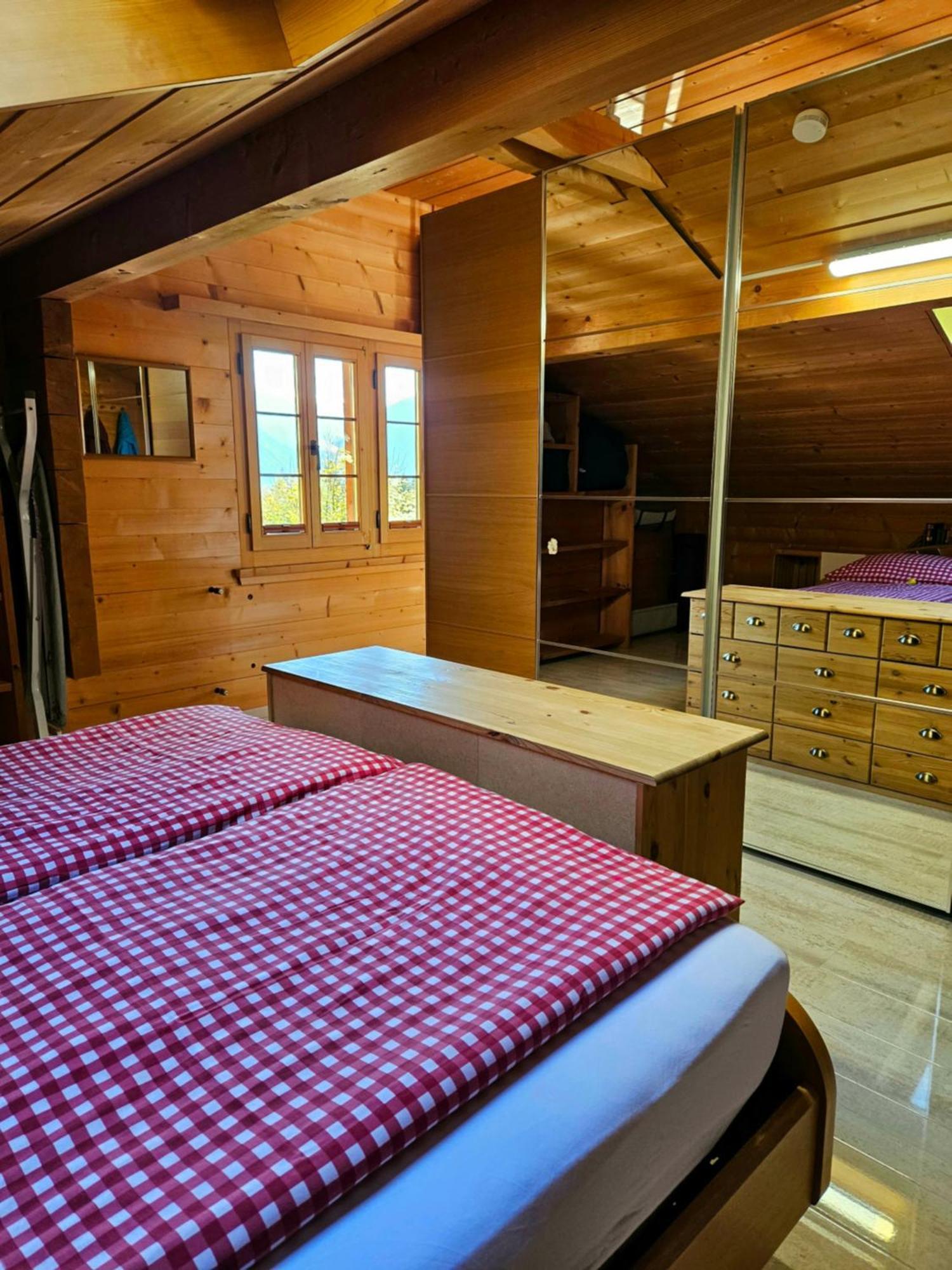 Gemuetliche Fewo Mit Sauna Inmitten Der Berge Meiringen Luaran gambar